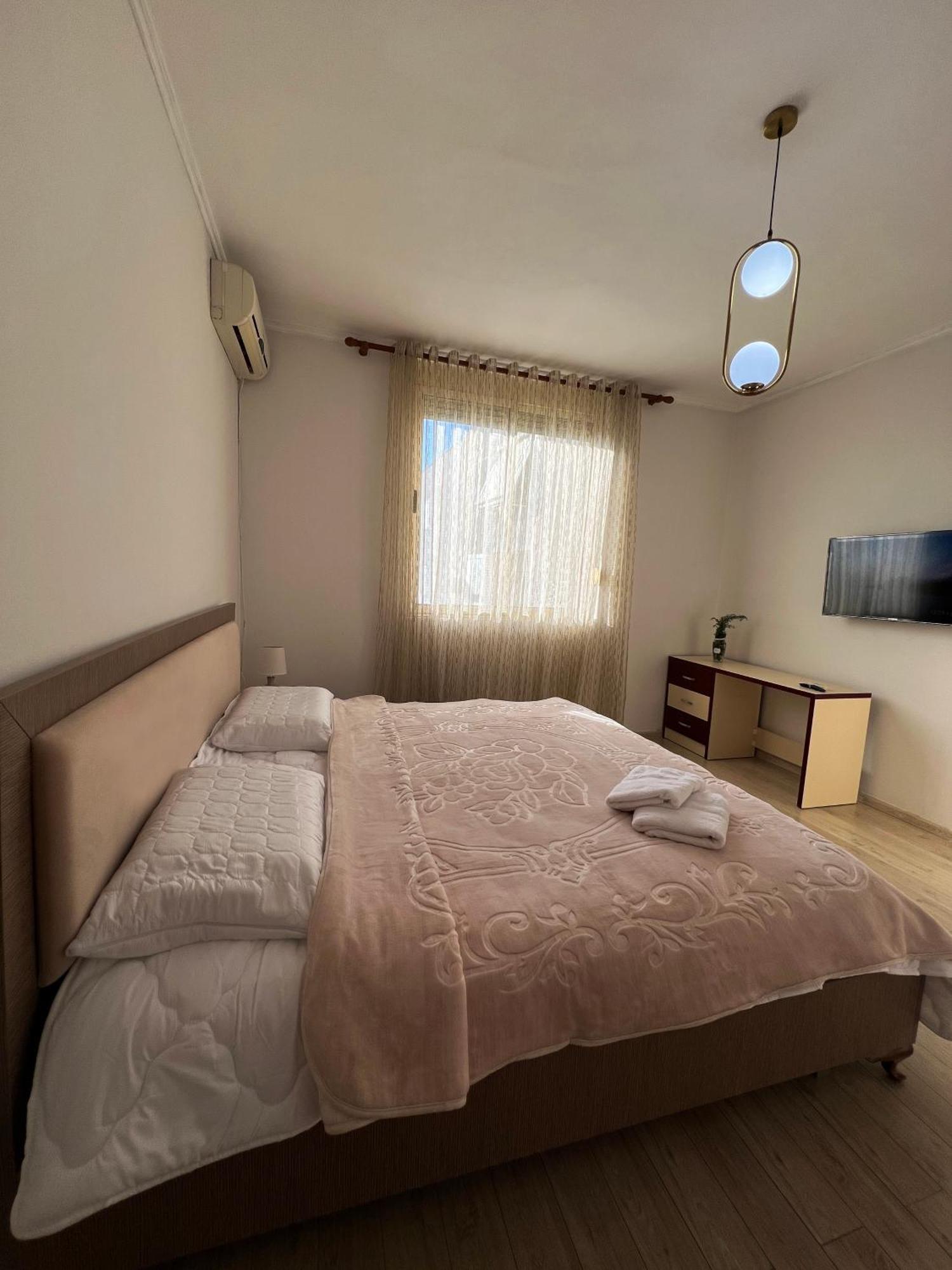 Elbasan Center Family Apartment N.42 외부 사진
