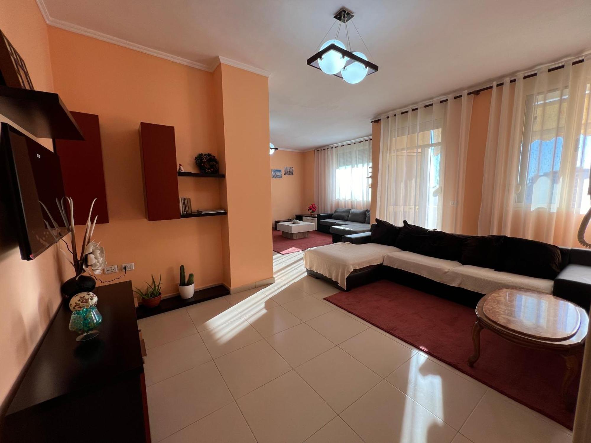 Elbasan Center Family Apartment N.42 외부 사진